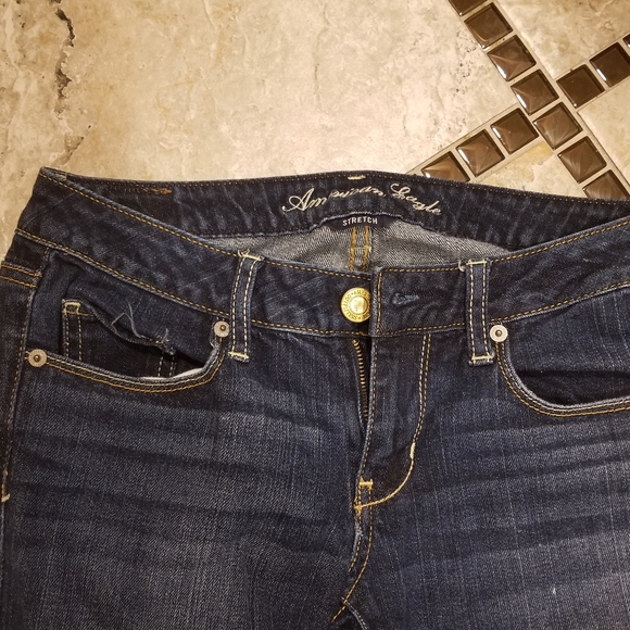 American Eagle Skinny Stretch Jeans Size 4 EUC - Picture 2 of 6